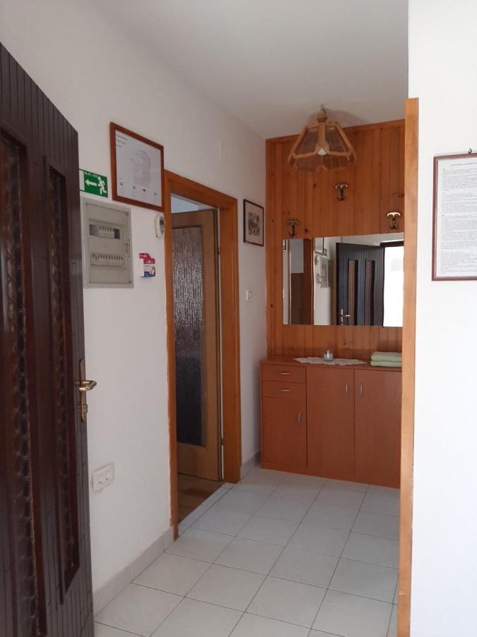Apartments Grozdana Crikvenica Esterno foto